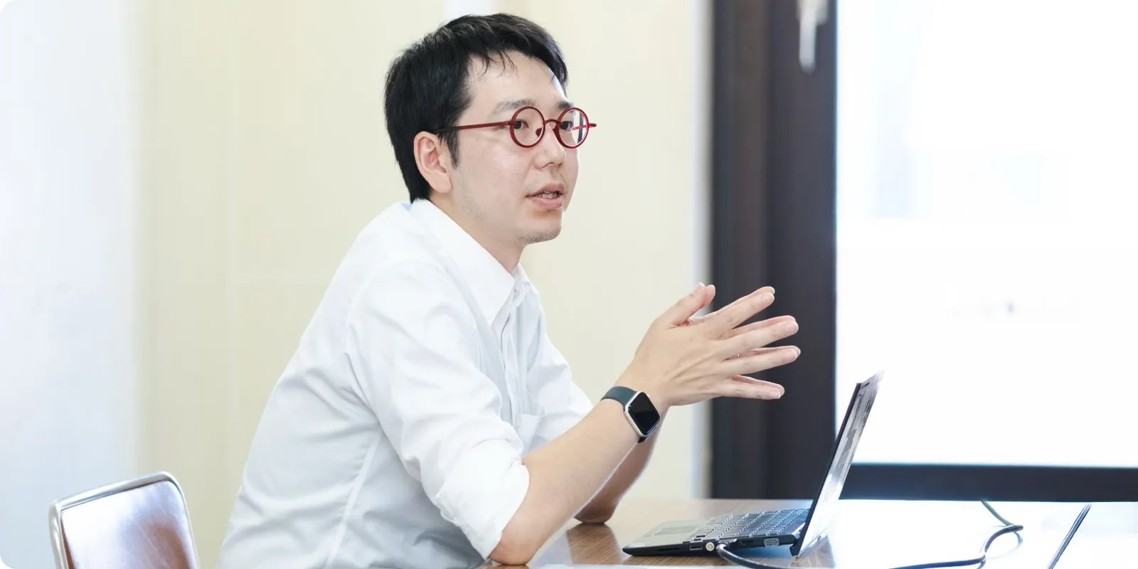 インタビューの様子